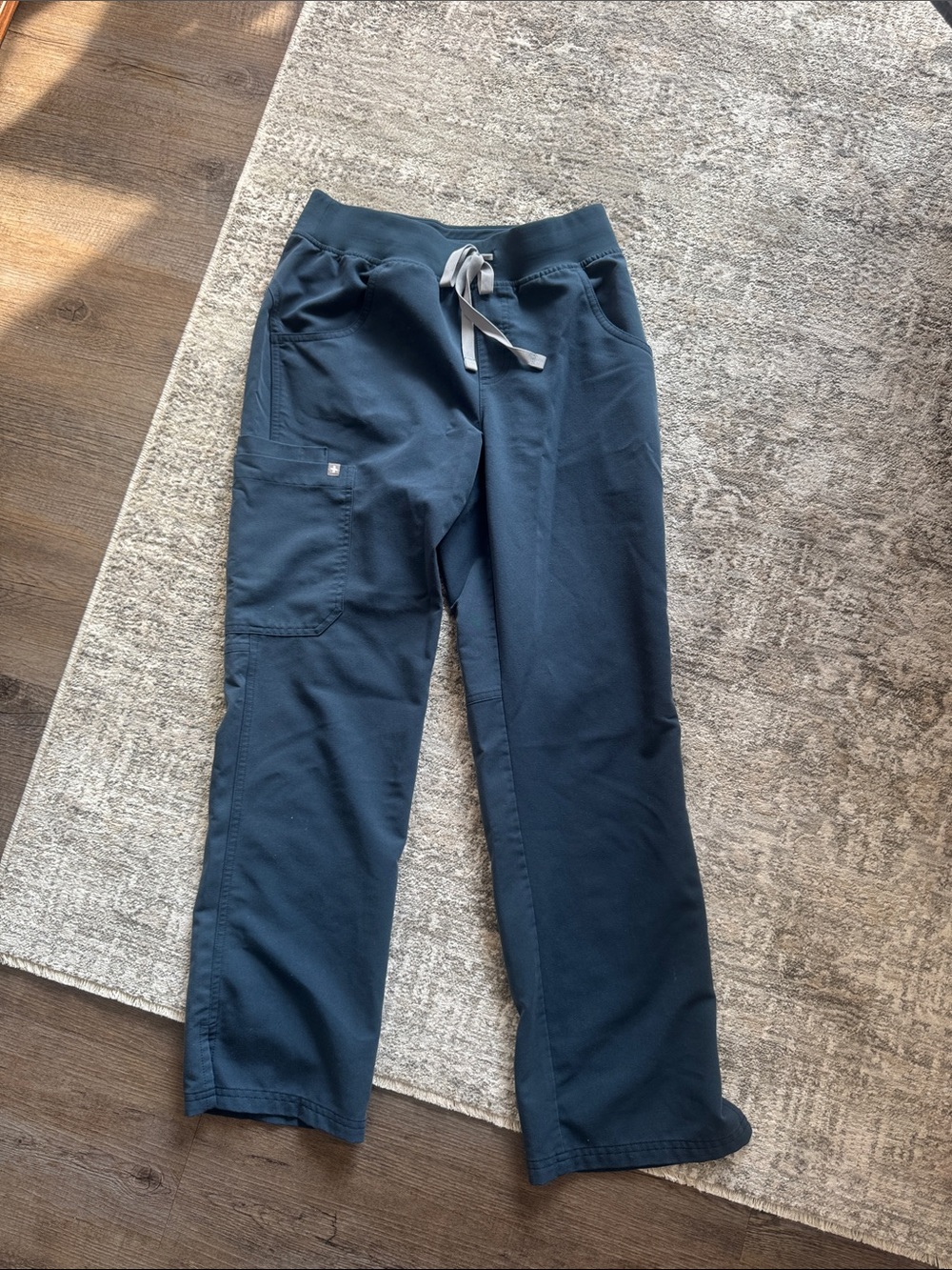 Figs scrub pants